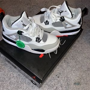 air jordan 4 retro size 5.5